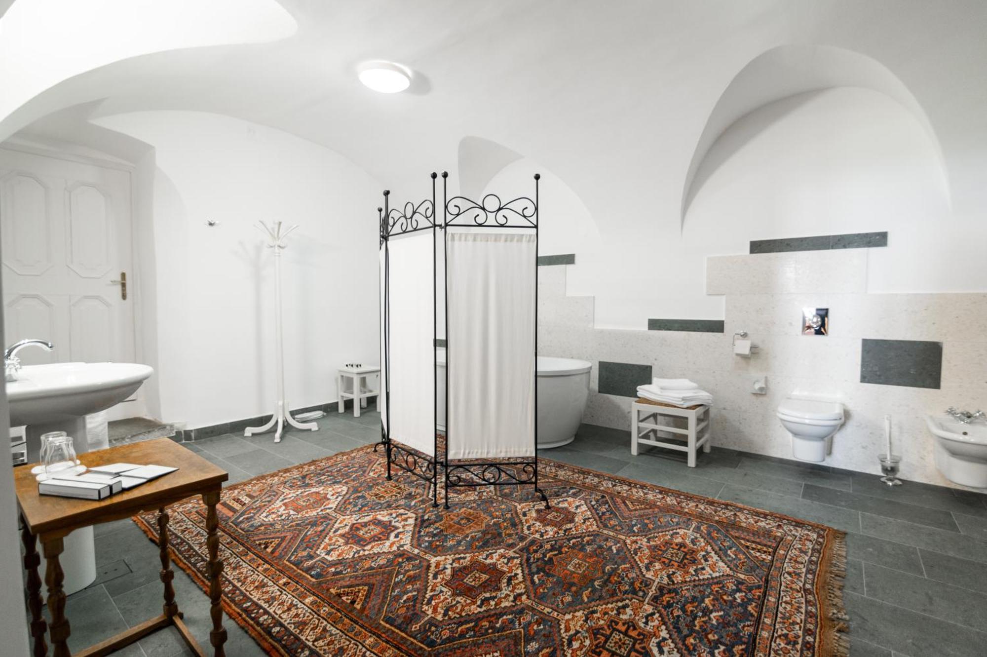 Grad Strmol Villa Cerklje na Gorenjskem Bagian luar foto